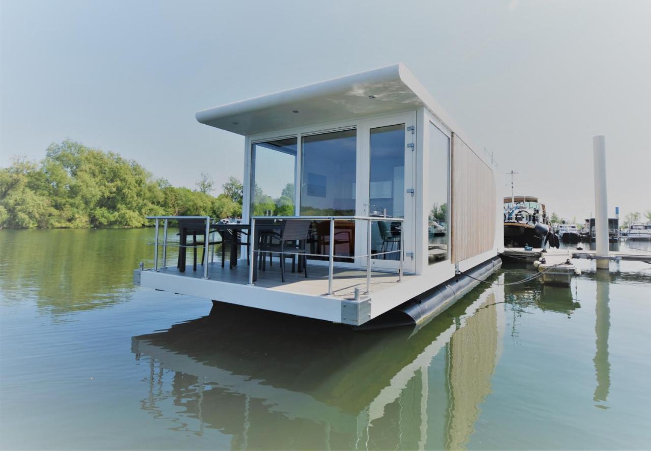 Houseboat Martinique Villa Maastricht Buitenkant foto